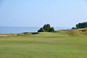 Arcadia Bluffs (Bluffs) 12th Left Green